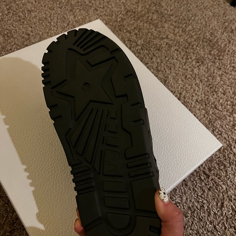 Christian Dior Cannage Quilted D Twist Sandals - Picture 4 of 7